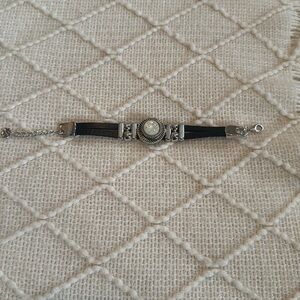 Magnolia and Vine Leather Bracelet